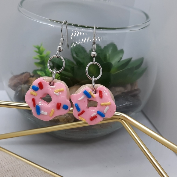 Handmade donut earrings - Picture 3 of 4